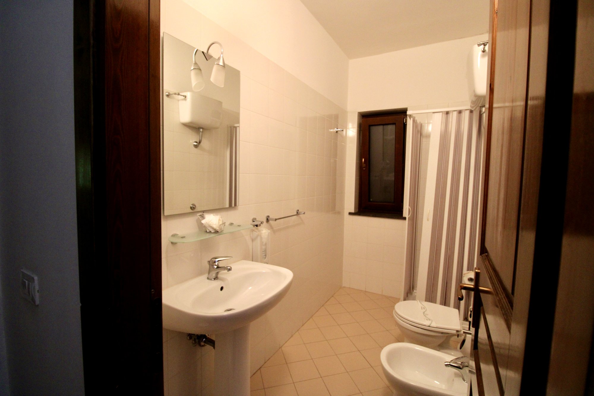 Bagno privato della Camera 108 Fosso Lupara